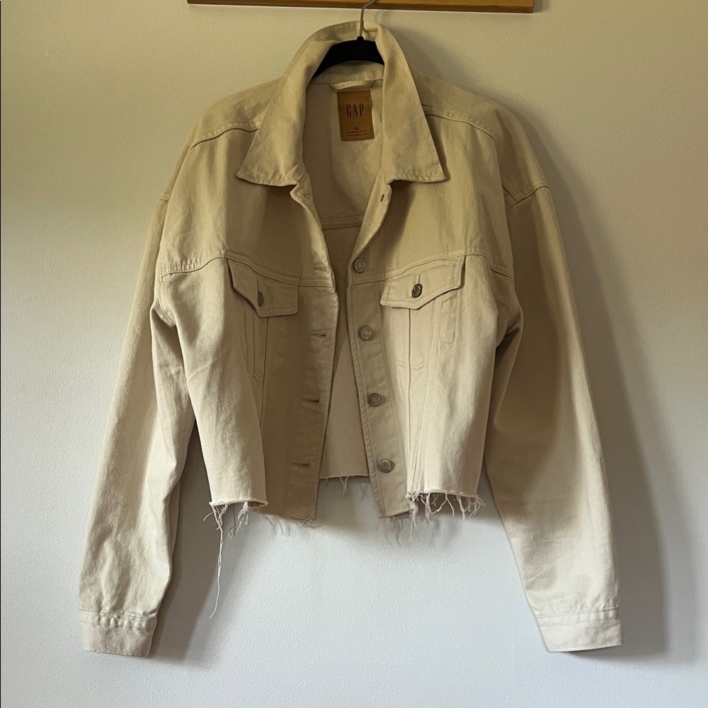 GAP Women's Cream Cropped Denim Jacket